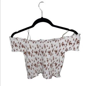 Active USA Medium White/Red Floral Pattern Scrunch Crop Off the Shoulder Shirt